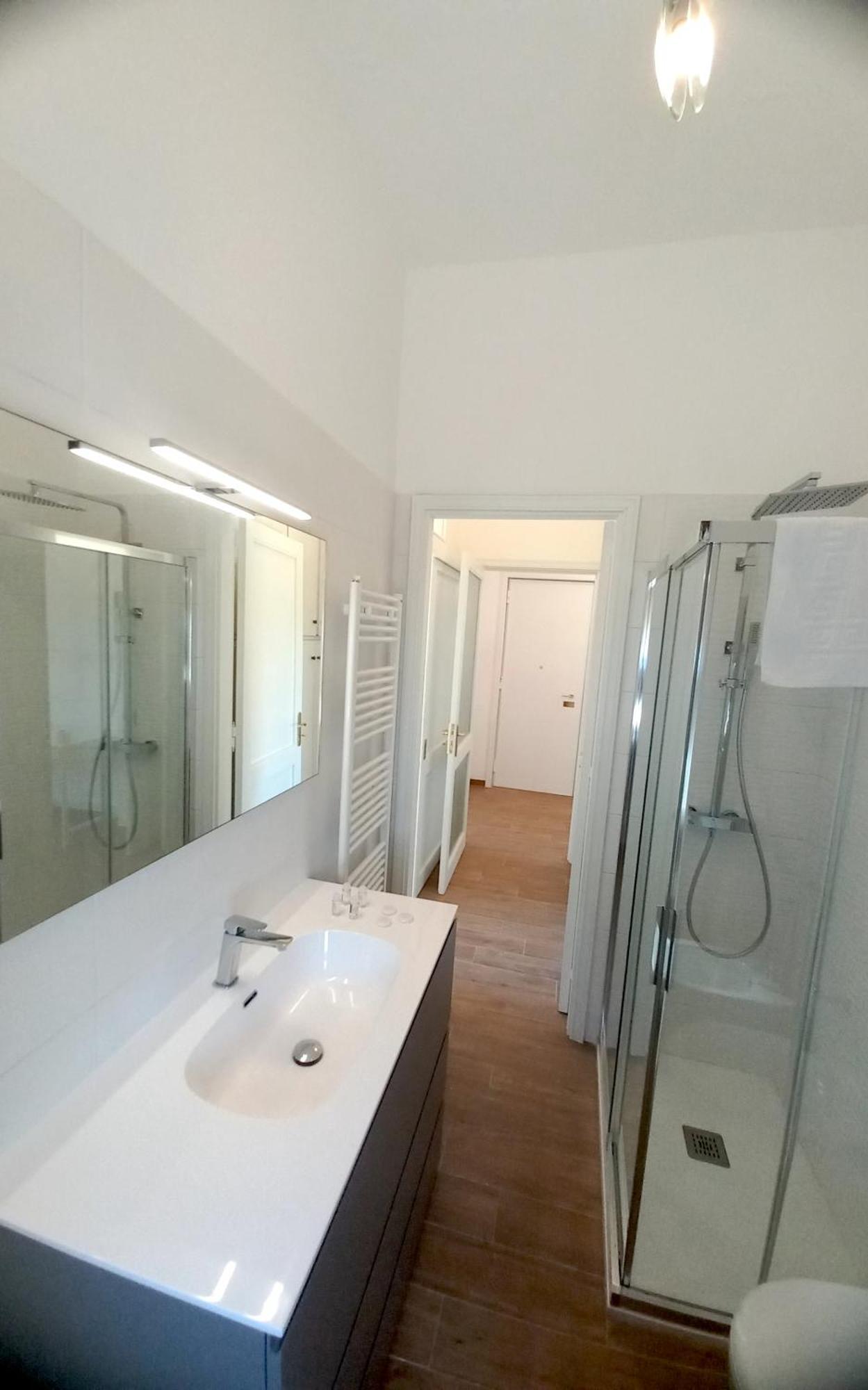 לצ'ה Helios Apartment מראה חיצוני תמונה
